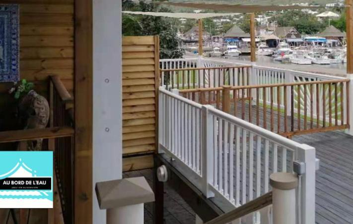Au Bord De L'Eau Aparthotel Saint-Gilles-les Bains Ngoại thất bức ảnh